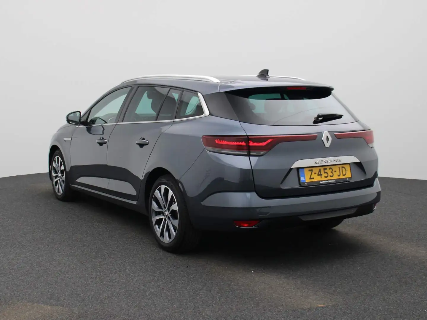 Renault Megane Estate TCe 140 Techno | Climate Control | Apple Ca Gris - 2