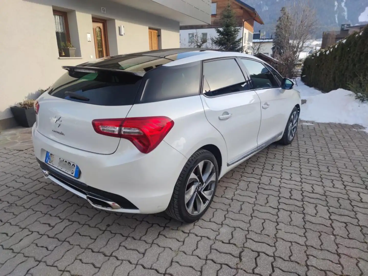 Citroen DS5 2.0 hdi Pure Pearl 190cv - 2