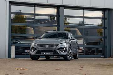 130 PK AT | Camera | Keyless | Navi | Airco | A...