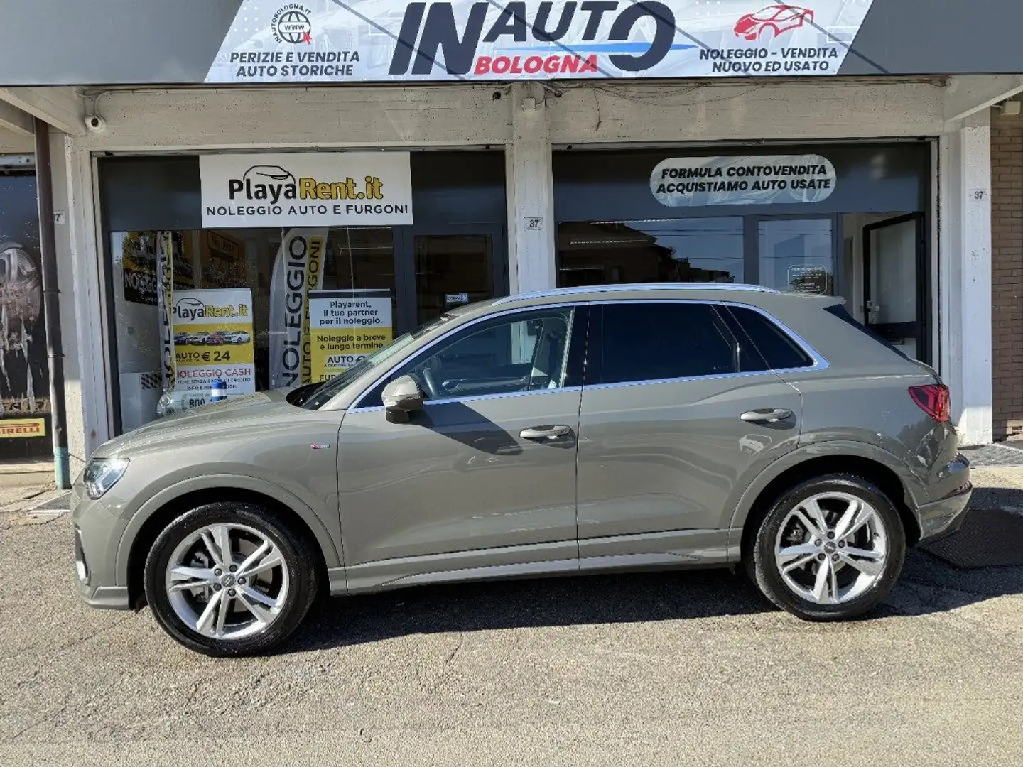 Audi Q3 40 TFSI quattro S tronic S line edition KIKO editi Grün - 2