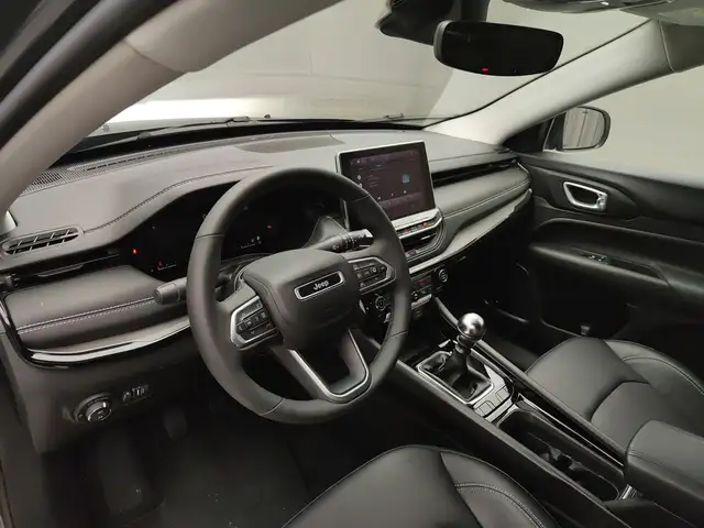 Jeep Compass view 11