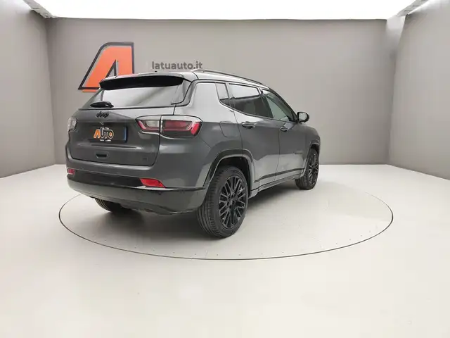 Jeep Compass view 9