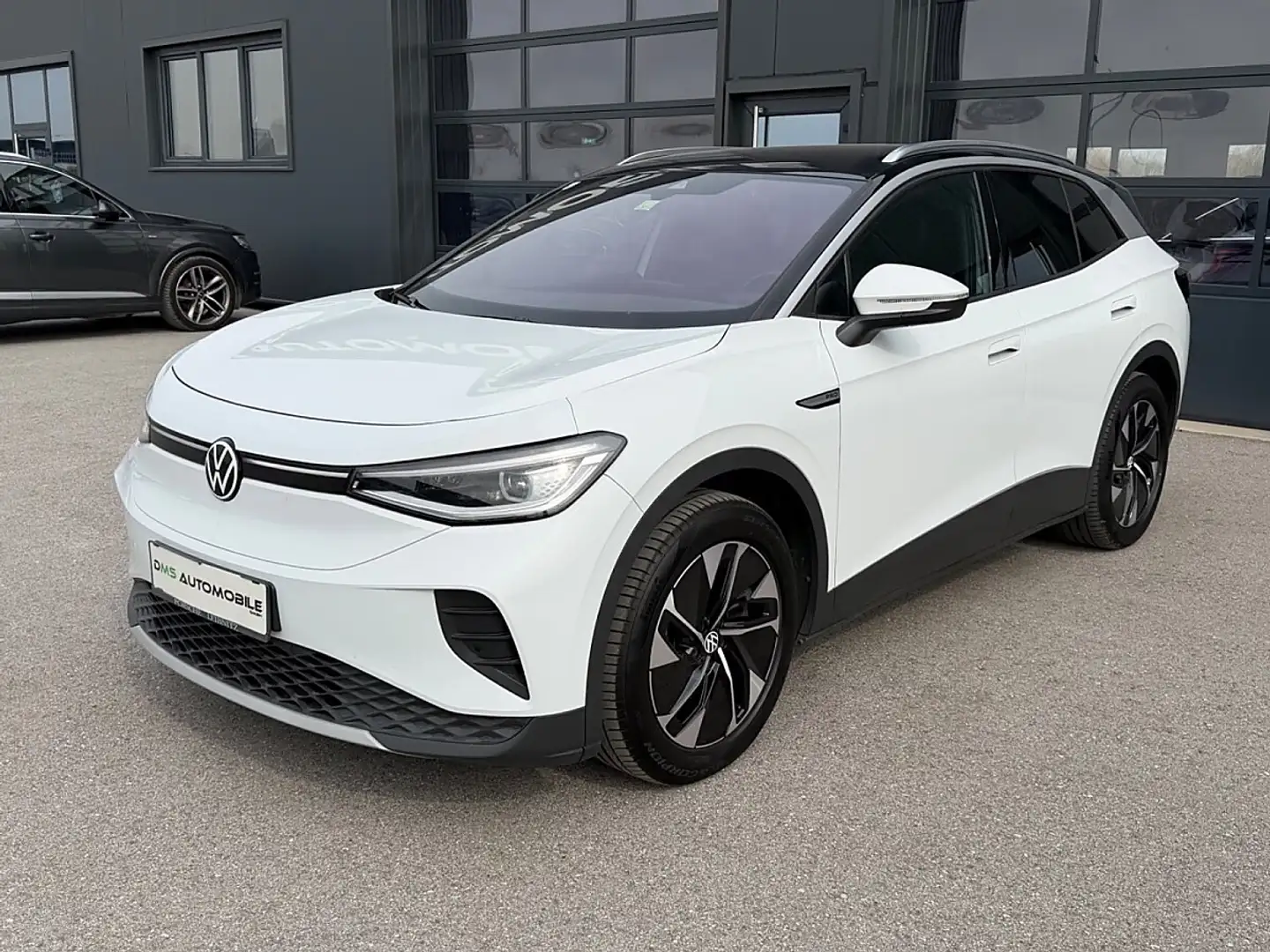 Volkswagen ID.4 Pro Performance 150 kW Business*AHK*KAMERA* Weiß - 1