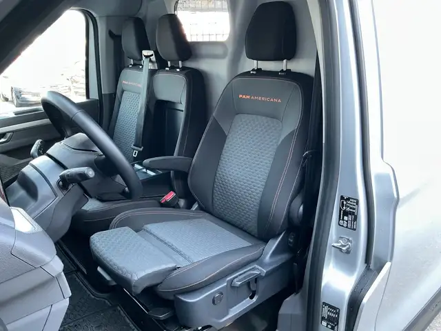 Volkswagen Transporter VW Transporter Kasten PanAmericana TDI 4M Ansicht 10