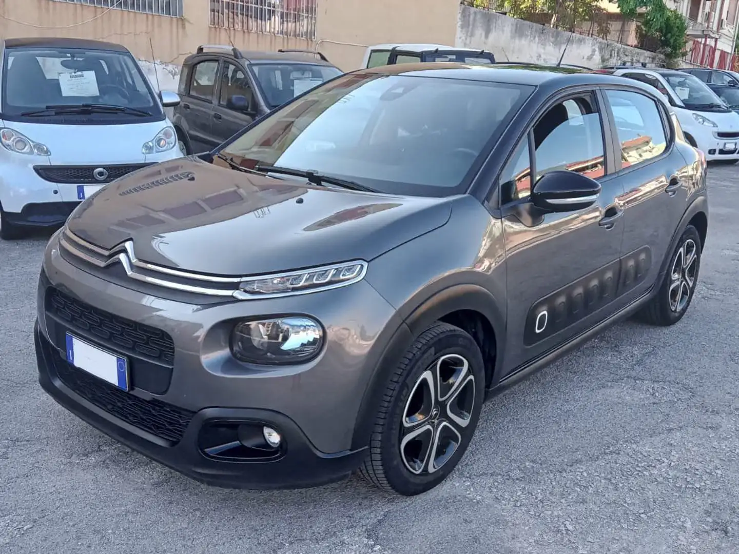 Citroen C3 1.2 83 S&S Shine 2017 Grigio - 1