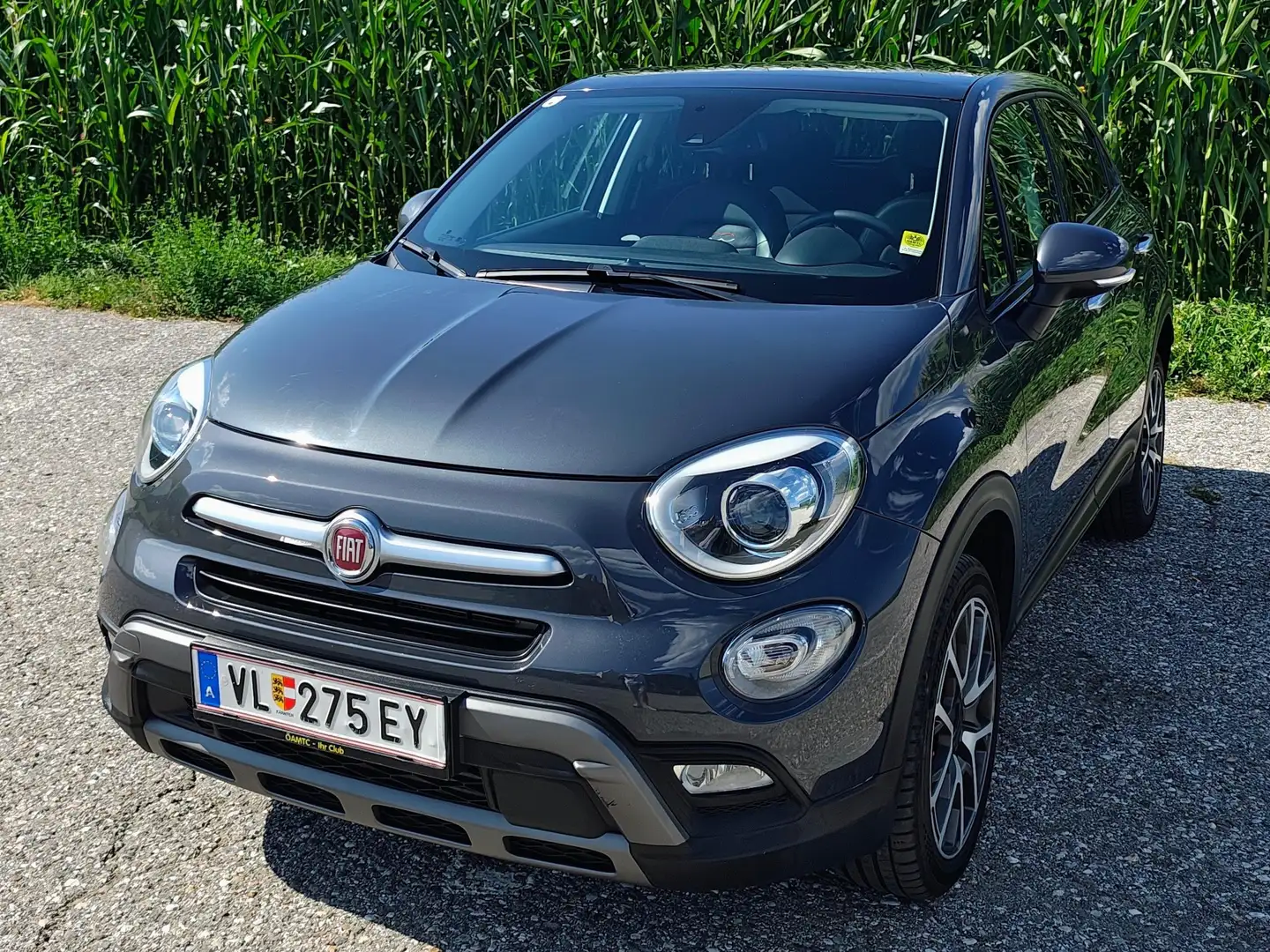 Fiat 500X 500X 2,0 Multi-Jet II 140 Off-Road Look Cross Plus Aut. Off-Road Look Cross Plus Grau - 2