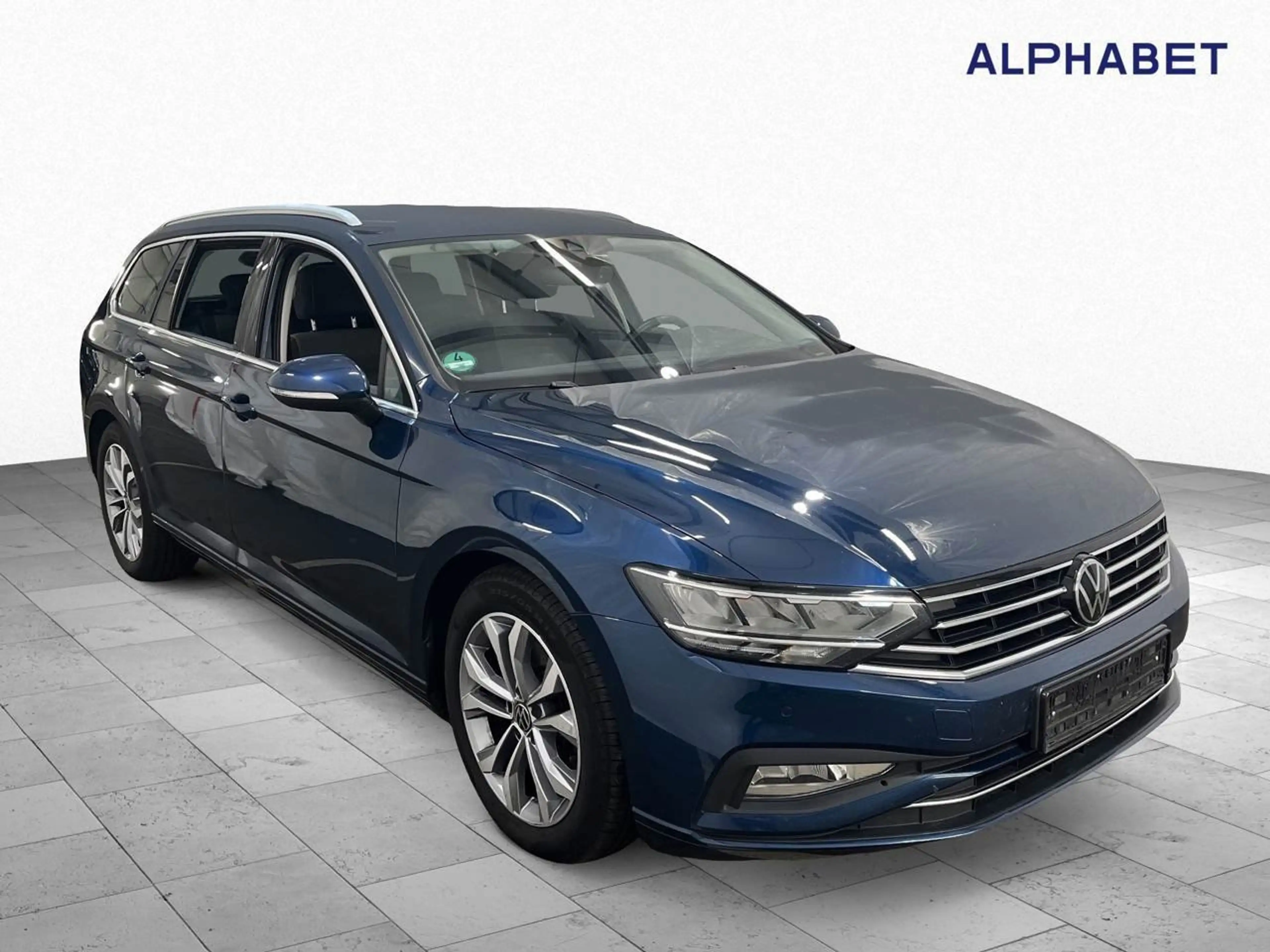 Volkswagen Passat Variant 2.0 TDI BMT Business R-Line AHK — photo 8