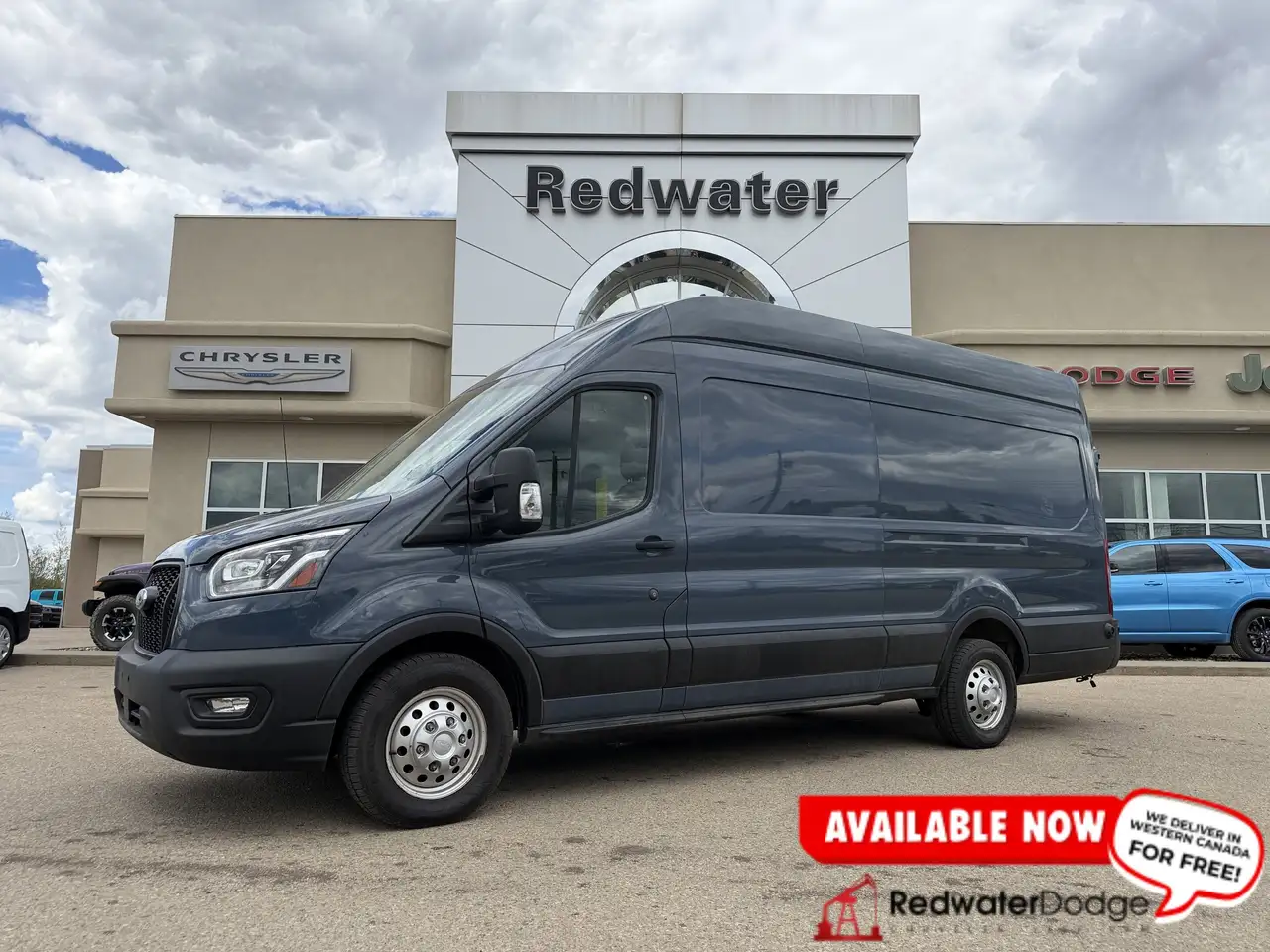 2022 Ford Transit Cargo Van