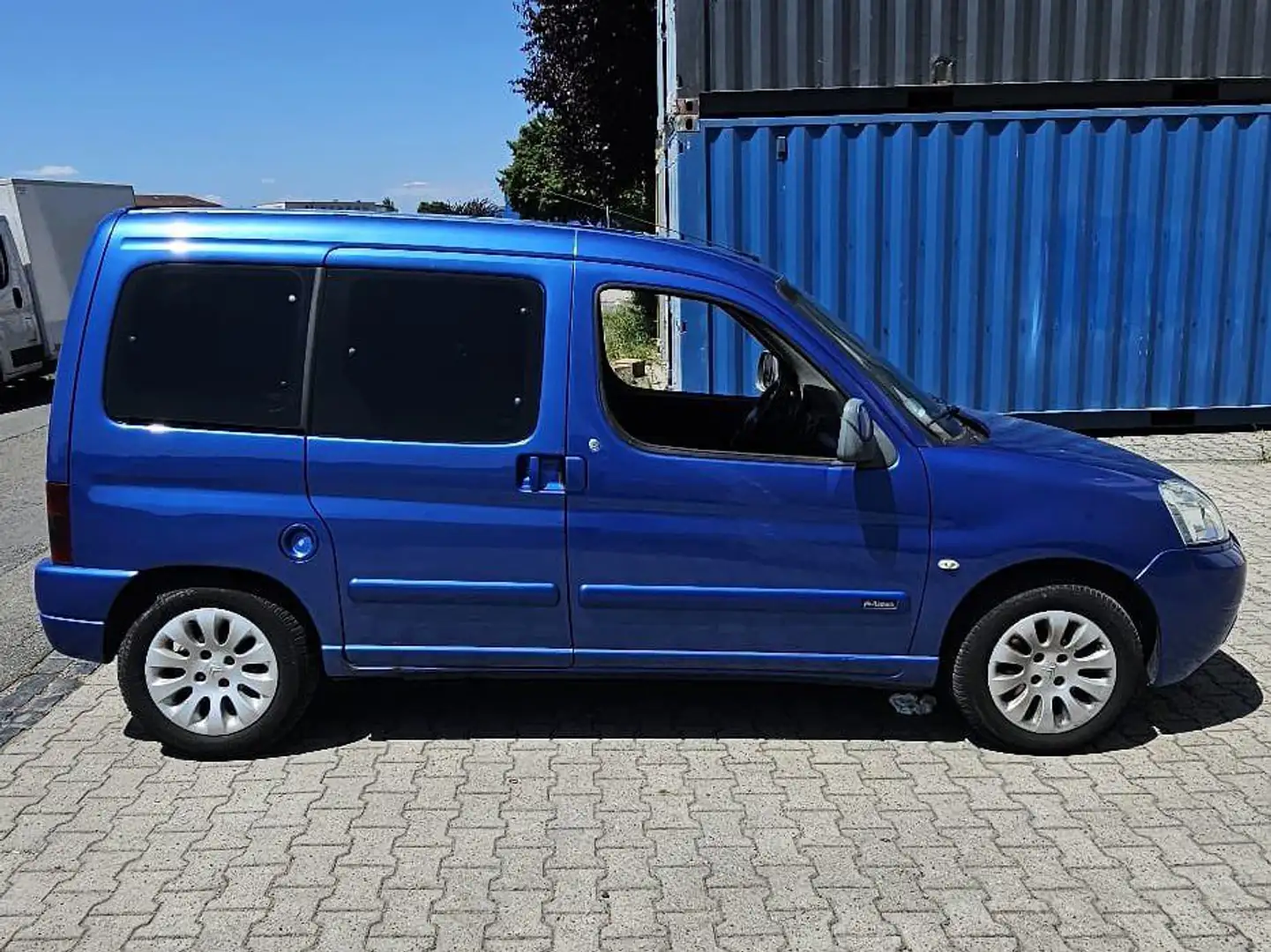 Citroen Berlingo Berlingo Multispace 2.0 HDI Plus Blau - 1