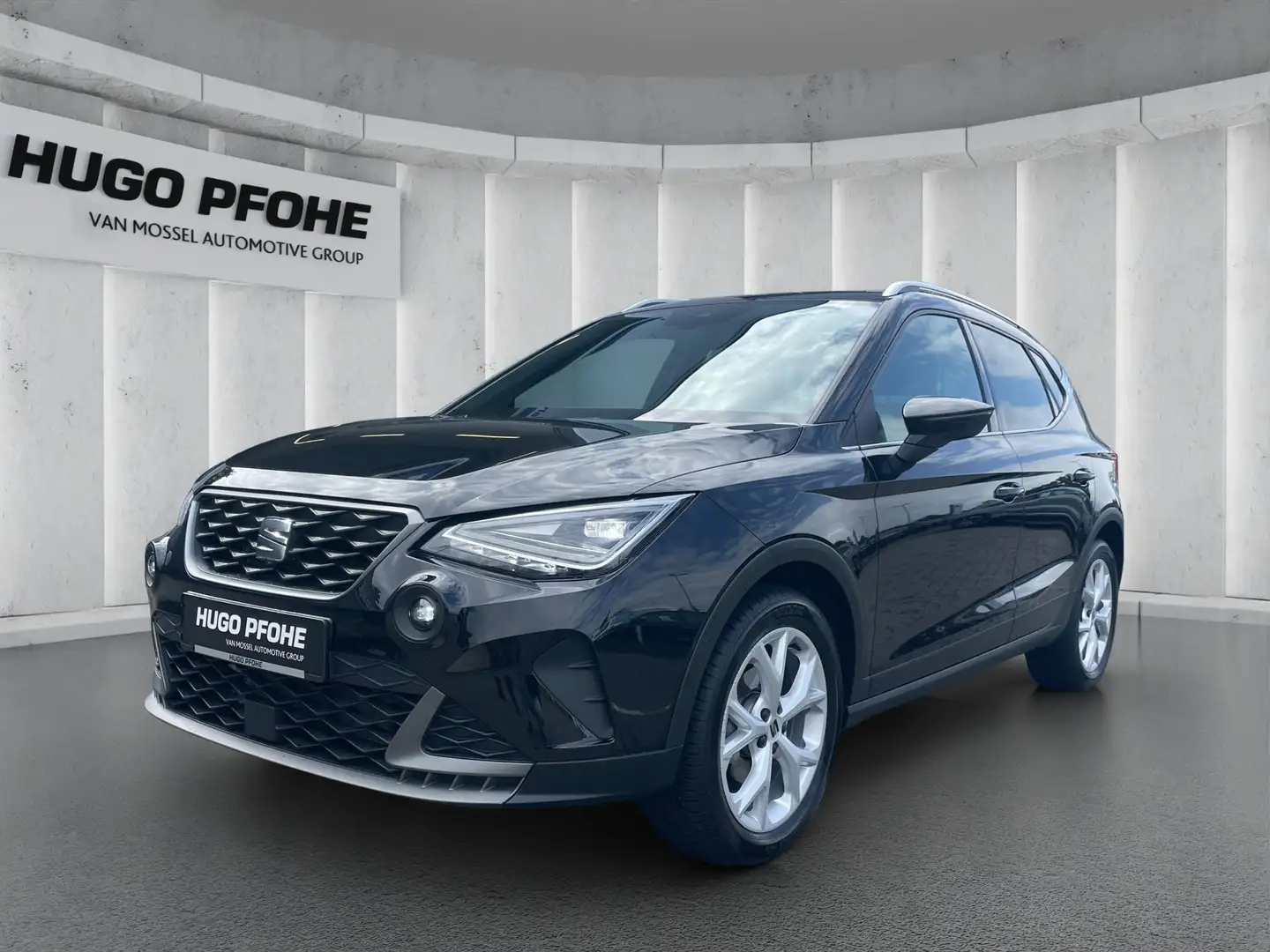 SEAT Arona 1.0 TSI FR | AUT | NAV | LED | SHA | PDC | BT | SH Schwarz - 1