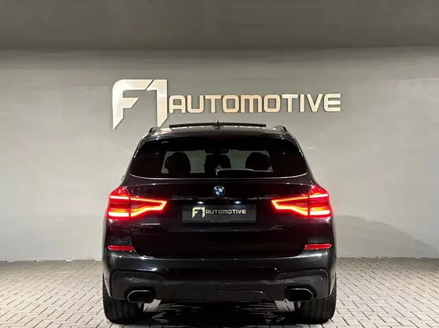 BMW X3 view 11
