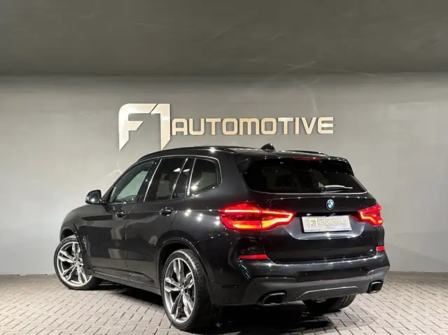 BMW X3 view 8