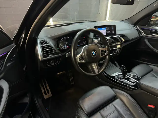 BMW X3 view 6