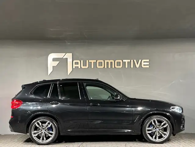 BMW X3 view 12