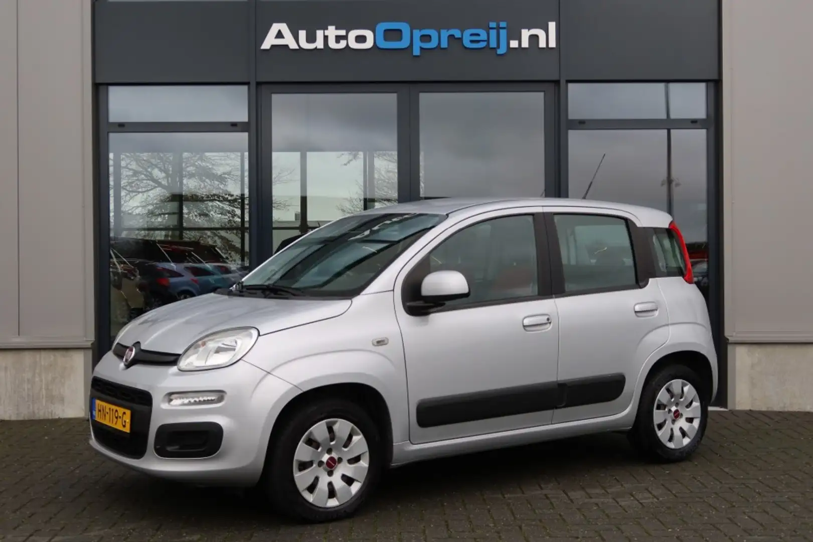 Fiat Panda 0.9 TwinAir 80pk AUTOMAAT Edizione Cool Airco, 47. Gris - 1
