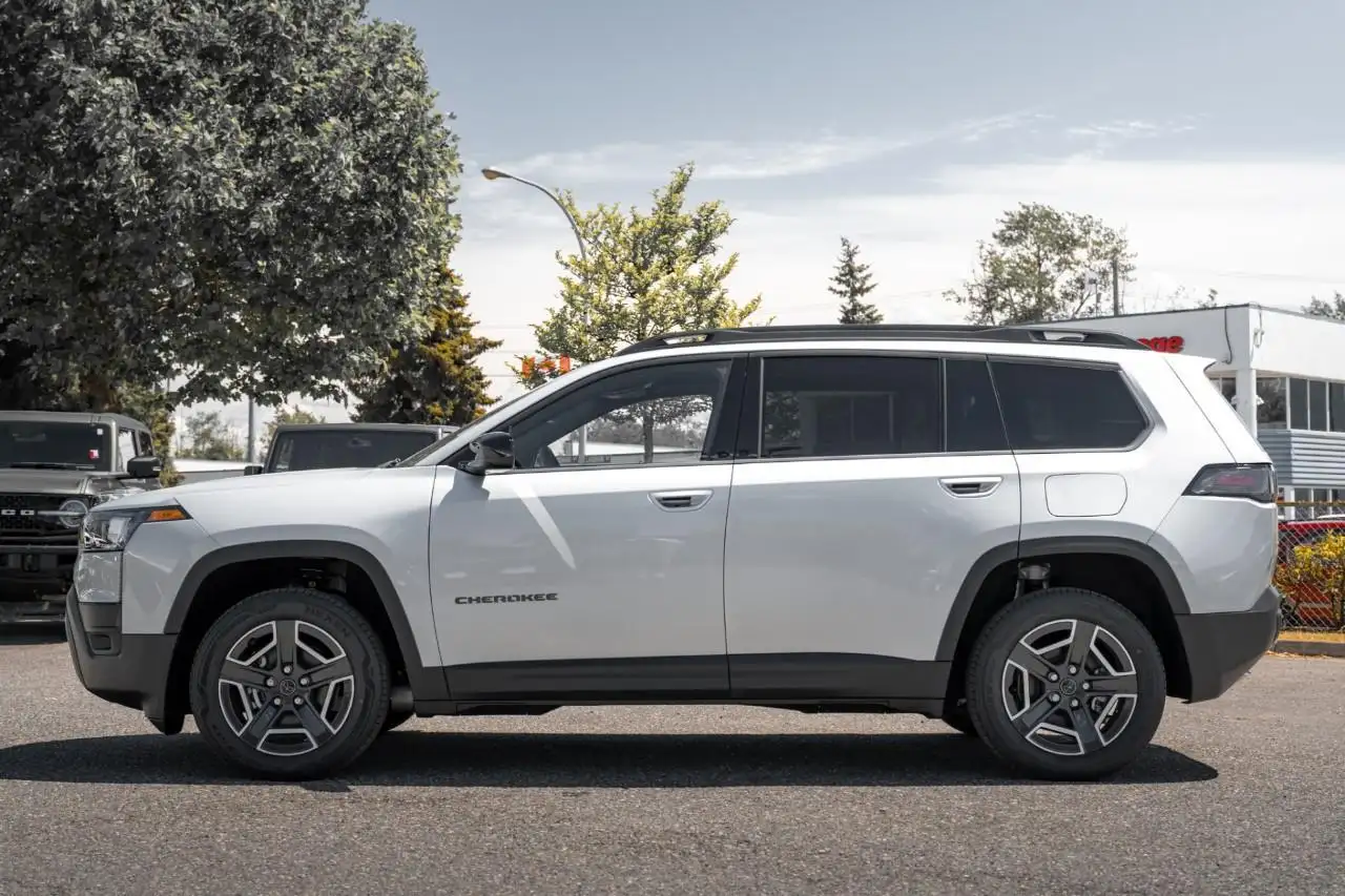 Jeep Cherokee снимка Jeep Cherokee