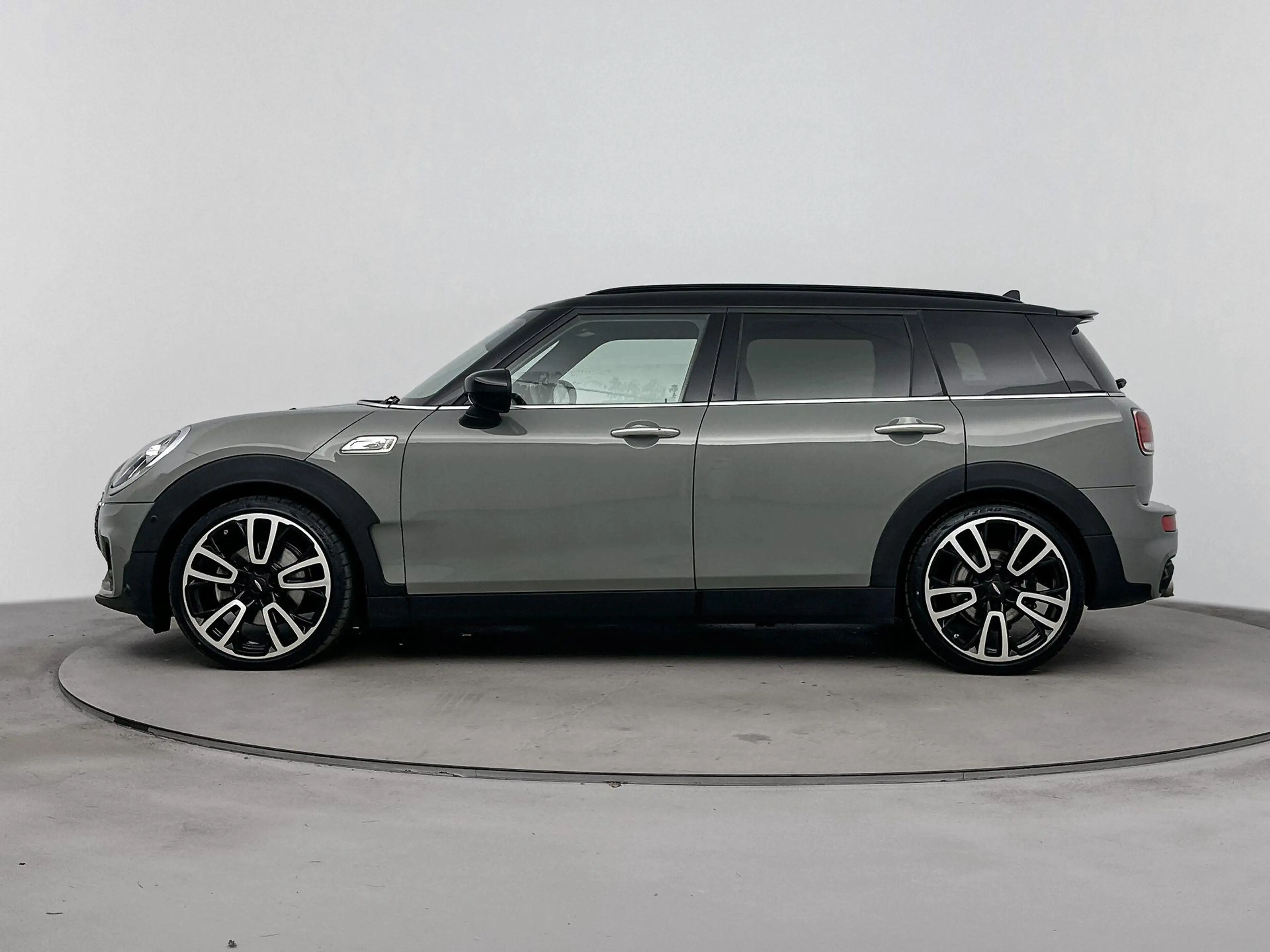 MINI Cooper S Clubman 2.0 Hammersmith 192PK | Schuif-/Kanteldak | Head-U — photo 2