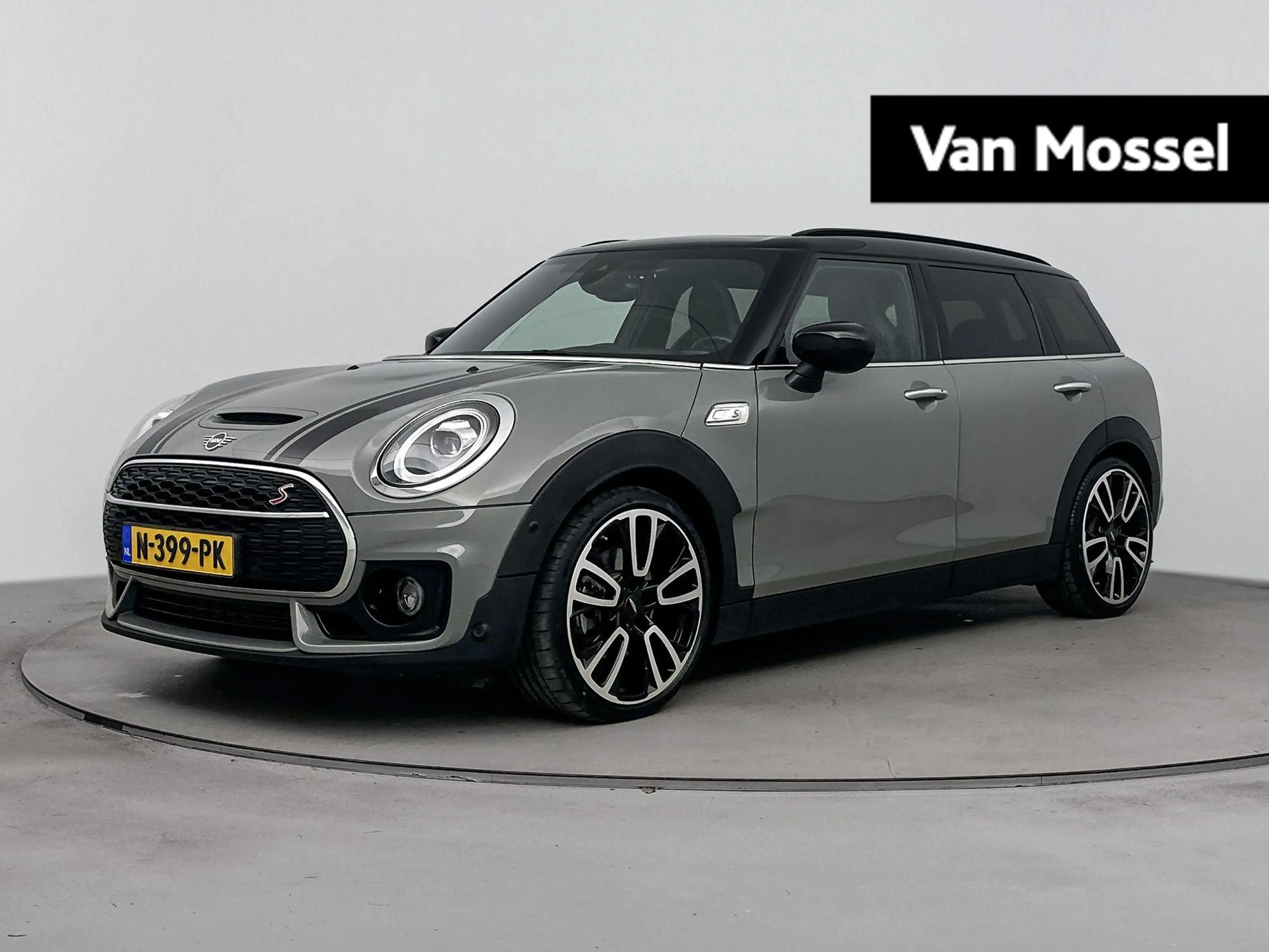 MINI Cooper S Clubman 2.0 Hammersmith 192PK | Schuif-/Kanteldak | Head-U