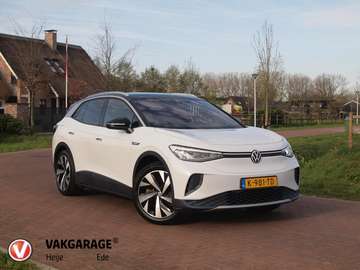 First 77 kWh | Camera | Trekhaak | Sfeerverlichtin