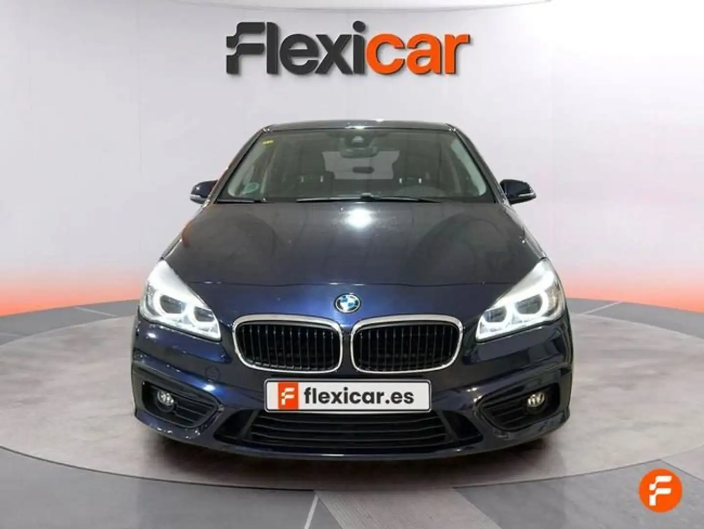 BMW 218 218d Blau - 2