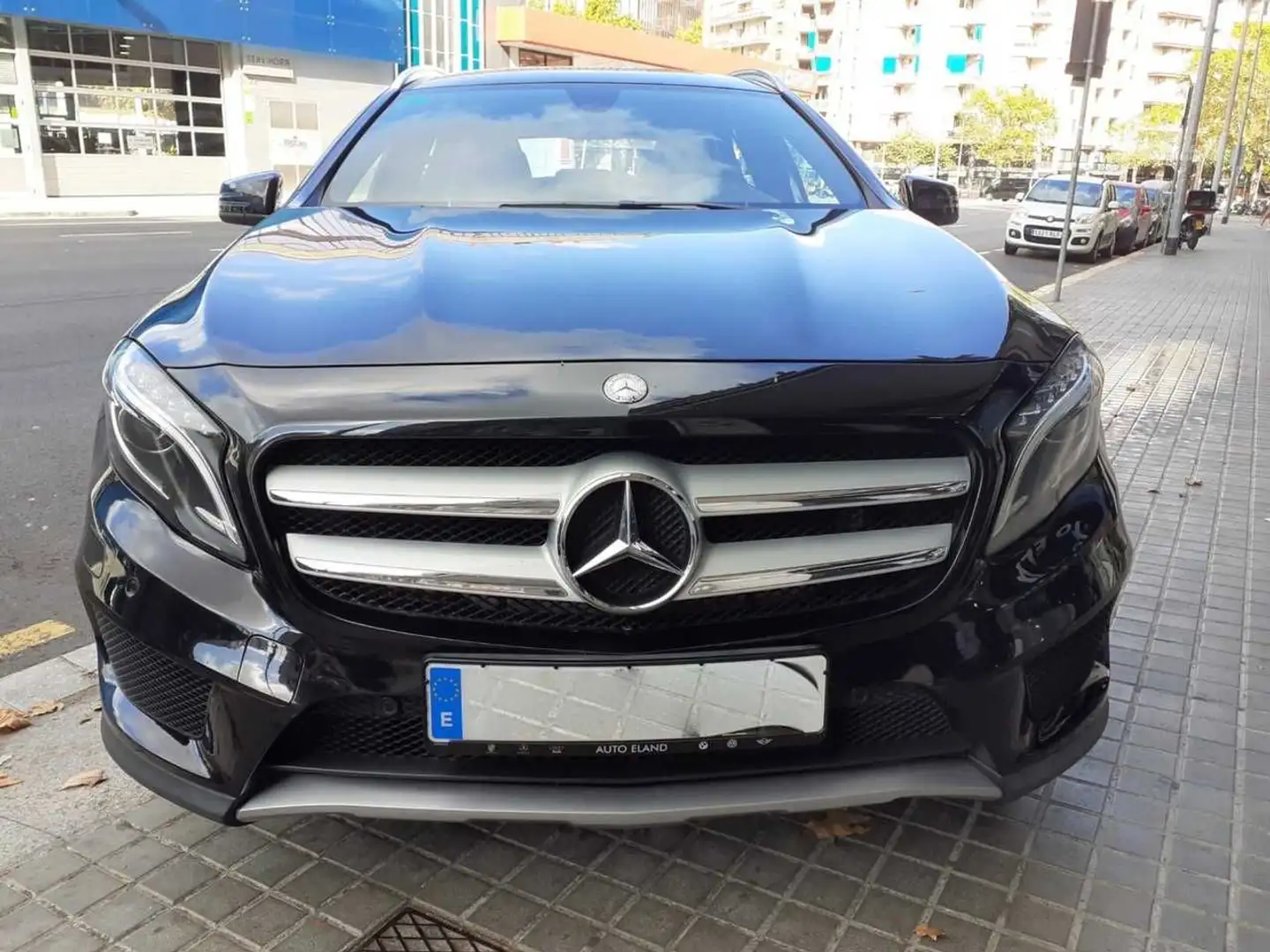 Mercedes-Benz GLA 200 200d AMG Line 7G-DCT Negro - 2