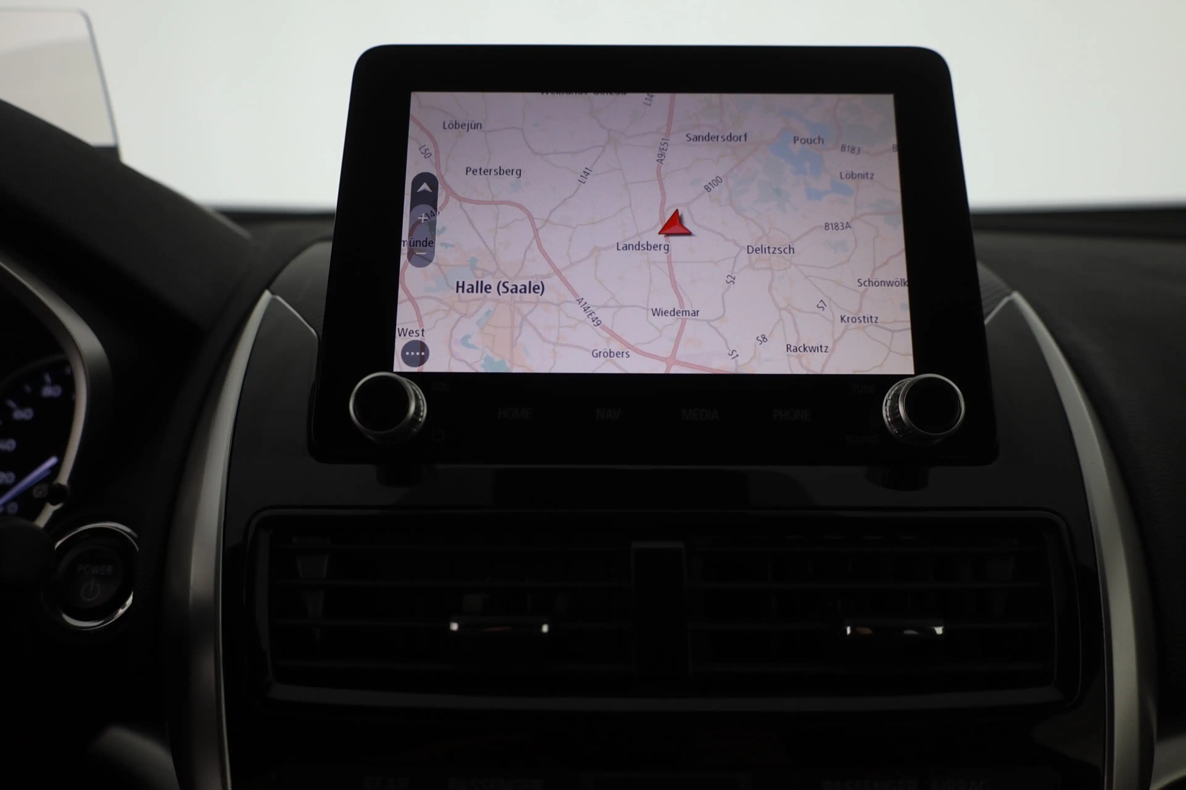 Mitsubishi Eclipse Cross 2.4 PHEV 4WD LED Navi 360° Head-Up — photo 11