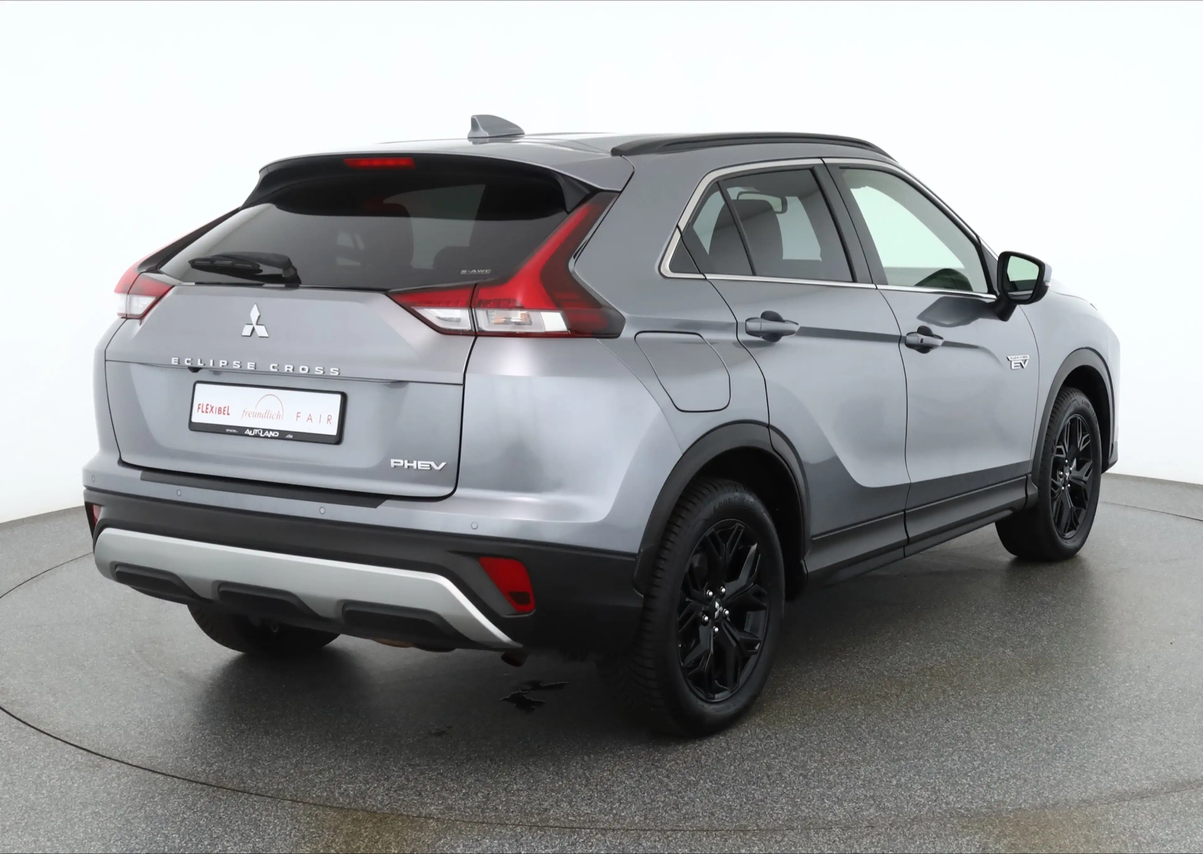 Mitsubishi Eclipse Cross 2.4 PHEV 4WD LED Navi 360° Head-Up — photo 5