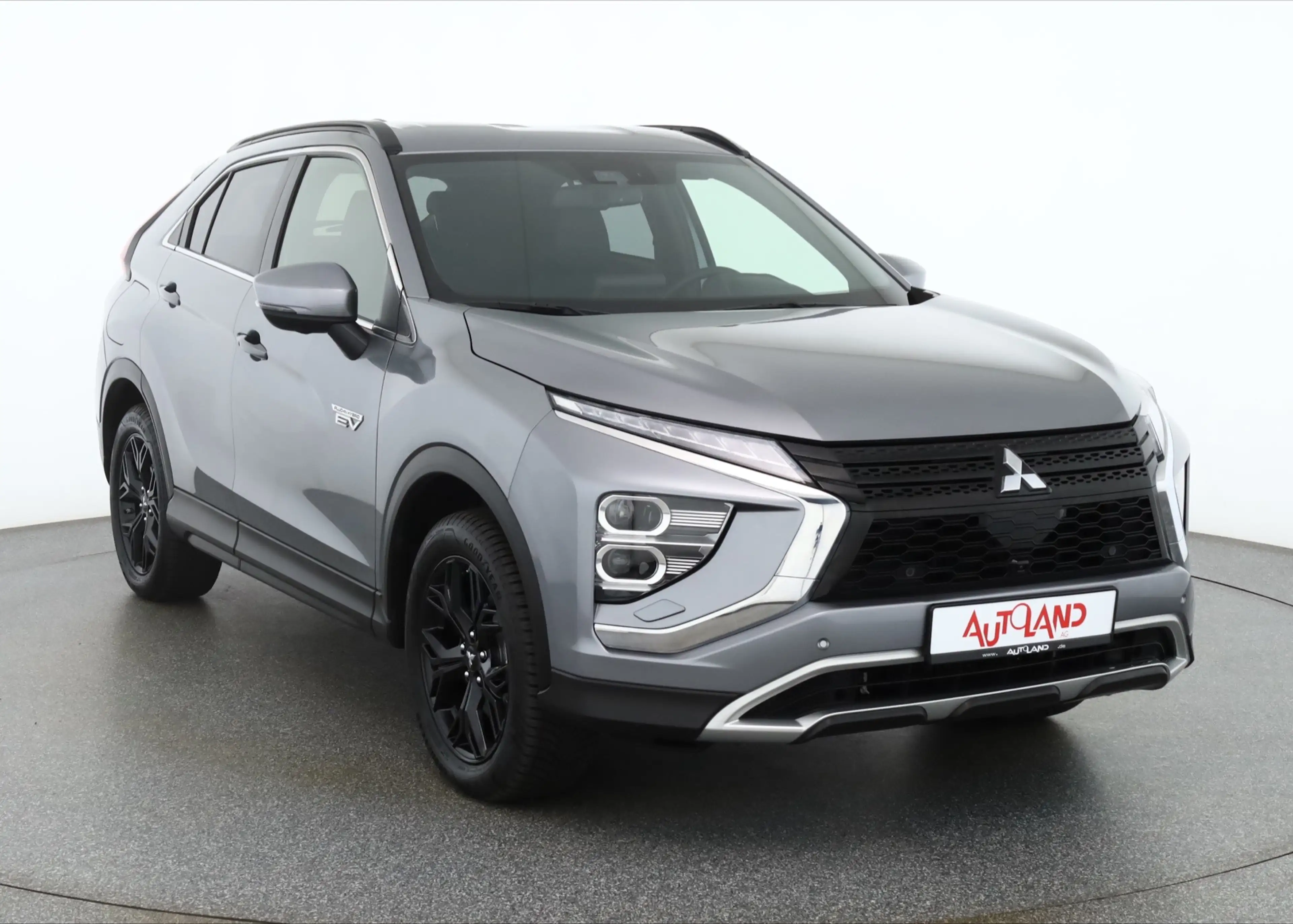 Mitsubishi Eclipse Cross 2.4 PHEV 4WD LED Navi 360° Head-Up — photo 7