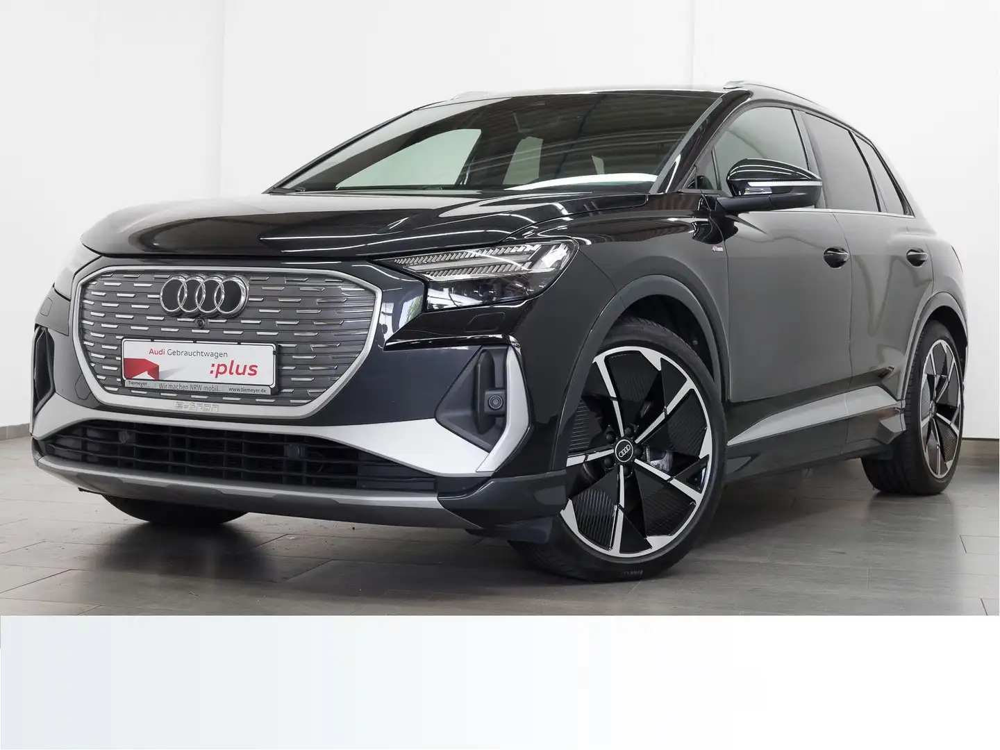 Audi Q4 e-tron 50 Q 2x S LINE MATRIX LM21 PANO SONOS Schwarz - 2