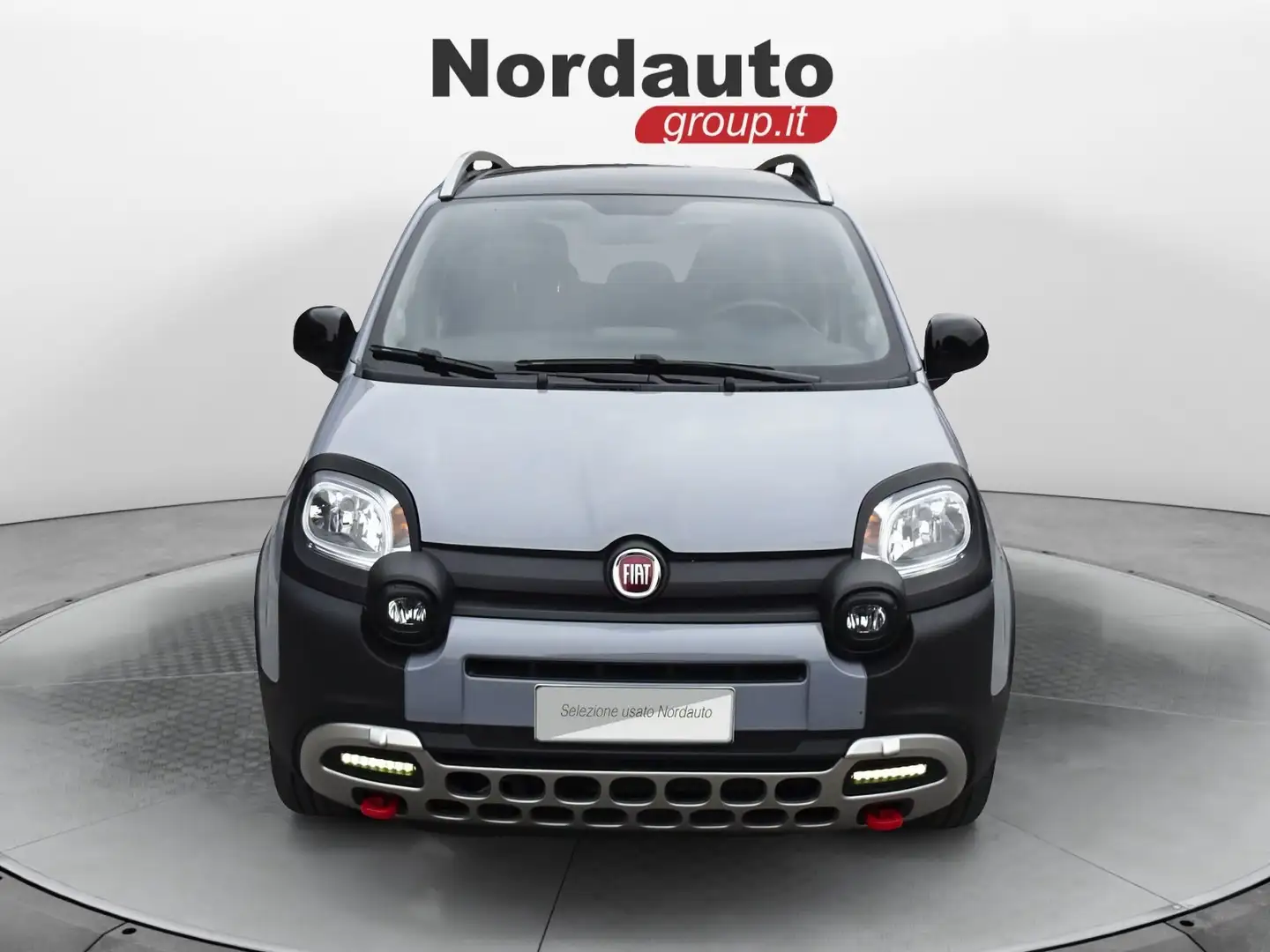 Fiat Panda Panda Cross 1.0 FireFly S&S Hybrid Grau - 2