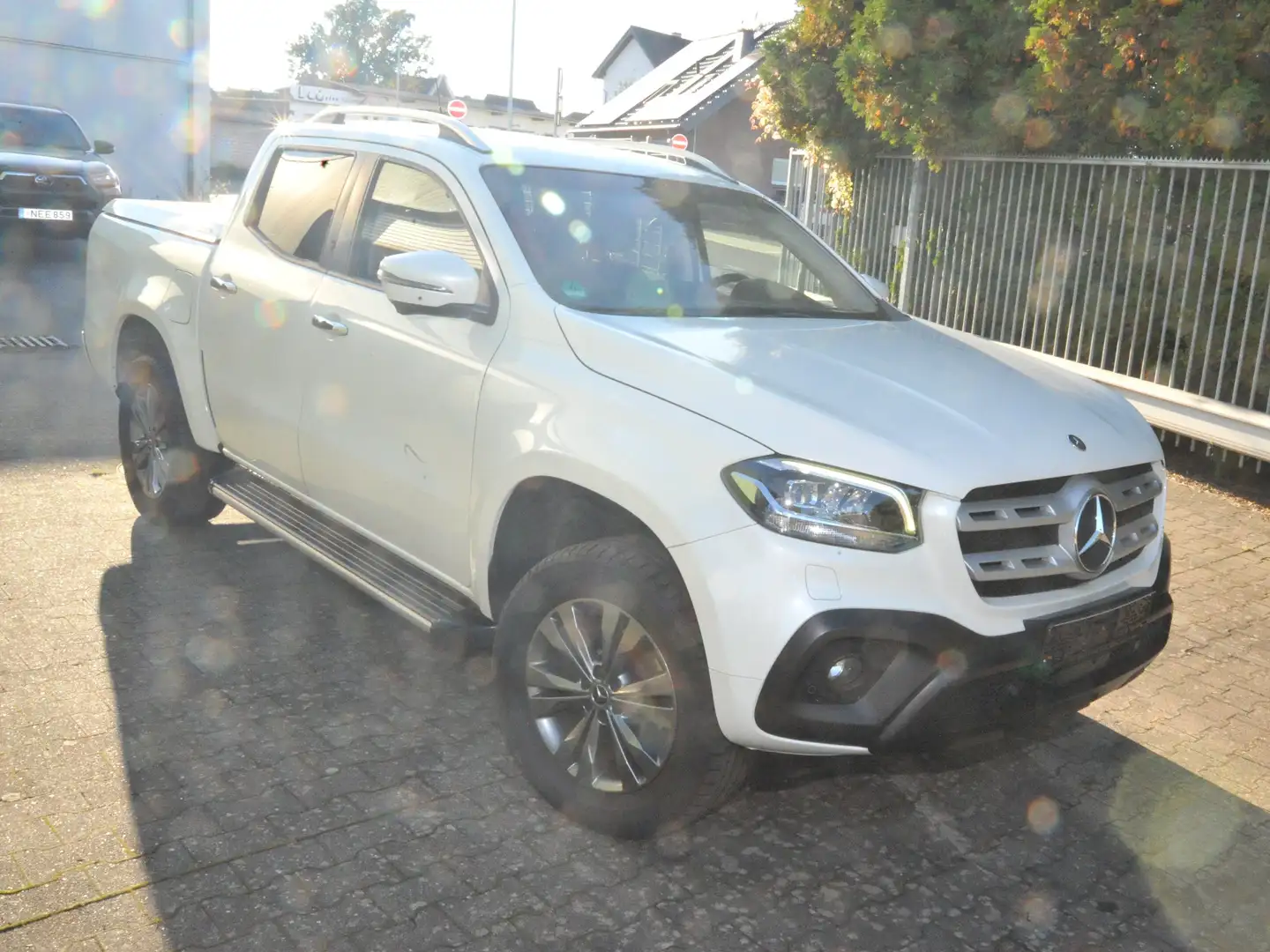 Mercedes-Benz X 250 d 4MATIC PROGRESSIVE EDITION Alb - 2