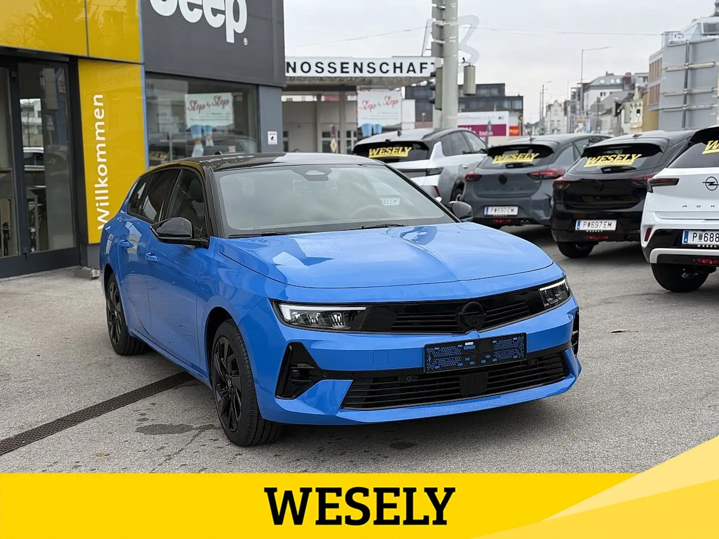 Opel Astra ST 1,2 Turbo GS Blau - 1