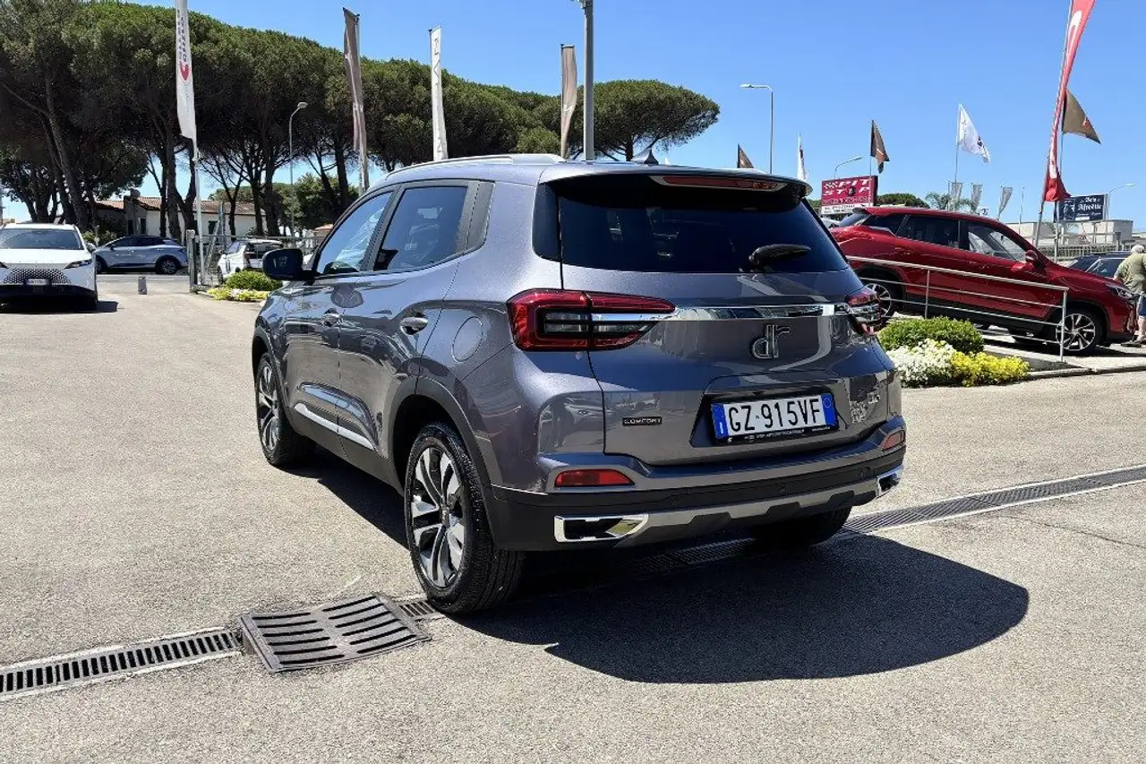 DR Automobiles DR5.0 2025