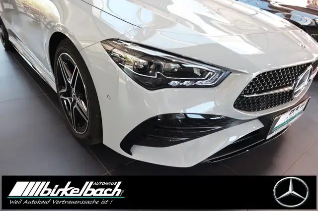 Mercedes-Benz Cla view 15