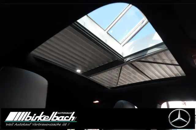 Mercedes-Benz Cla view 13