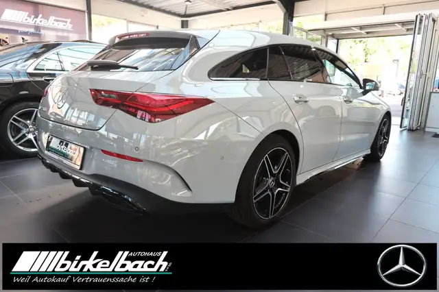 Mercedes-Benz Cla view 4