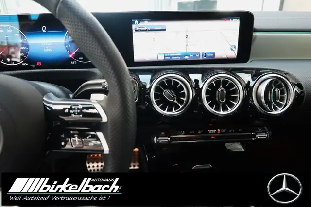 Mercedes-Benz Cla view 7