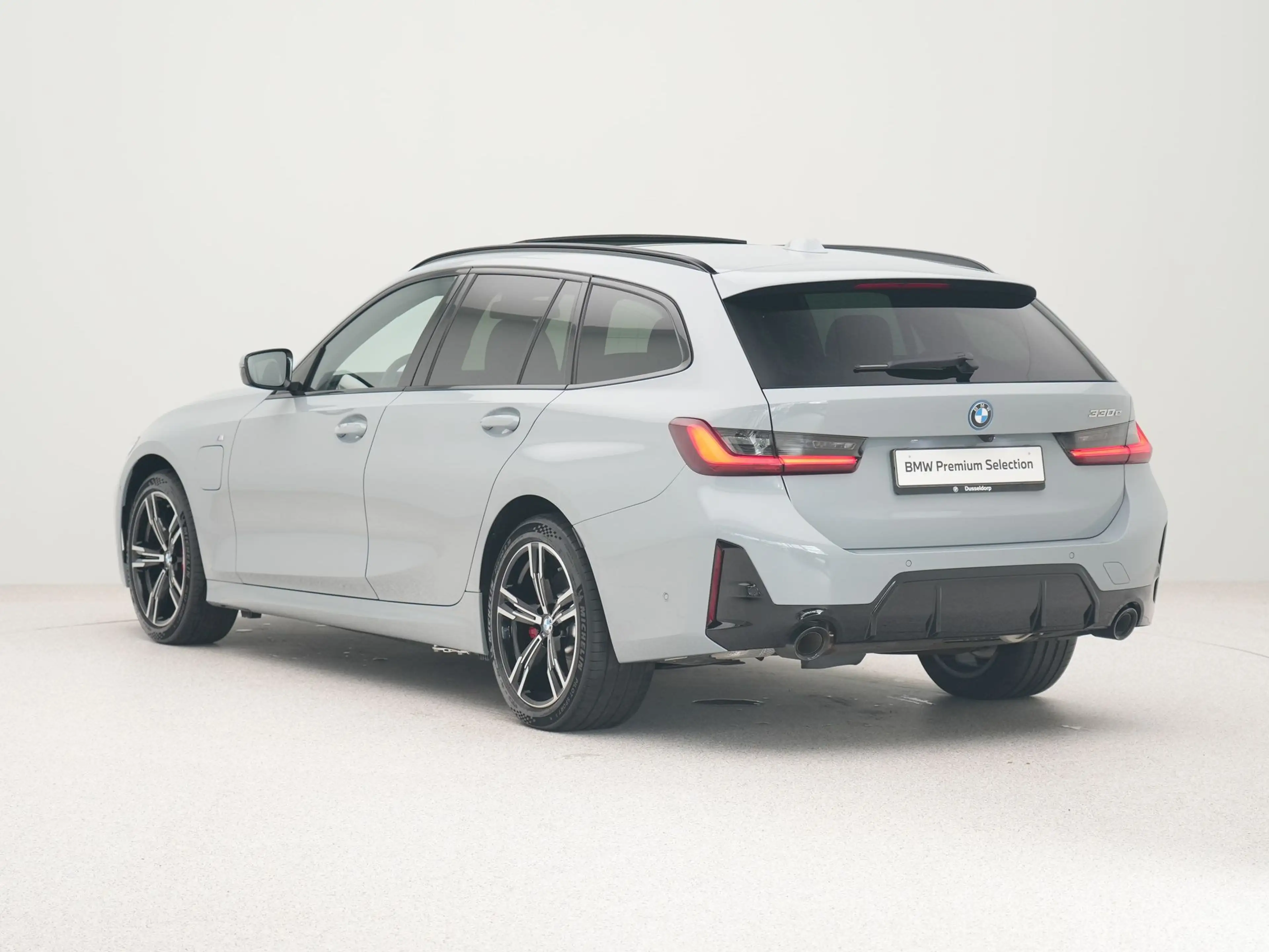 BMW 330 3 Serie 330e M-Sport Pro | Trekhaak | Panoramadak — photo 12