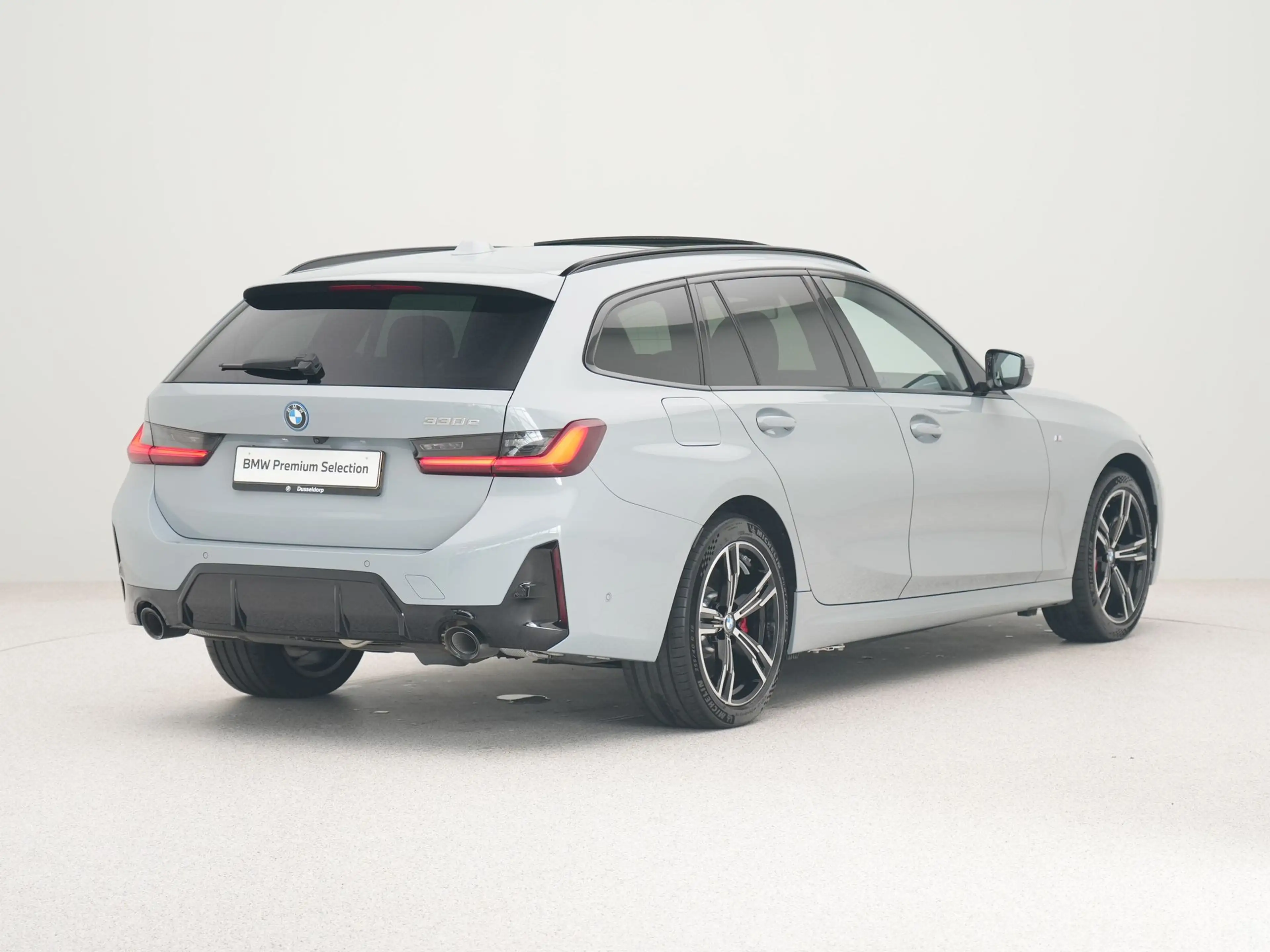 BMW 330 3 Serie 330e M-Sport Pro | Trekhaak | Panoramadak — photo 10