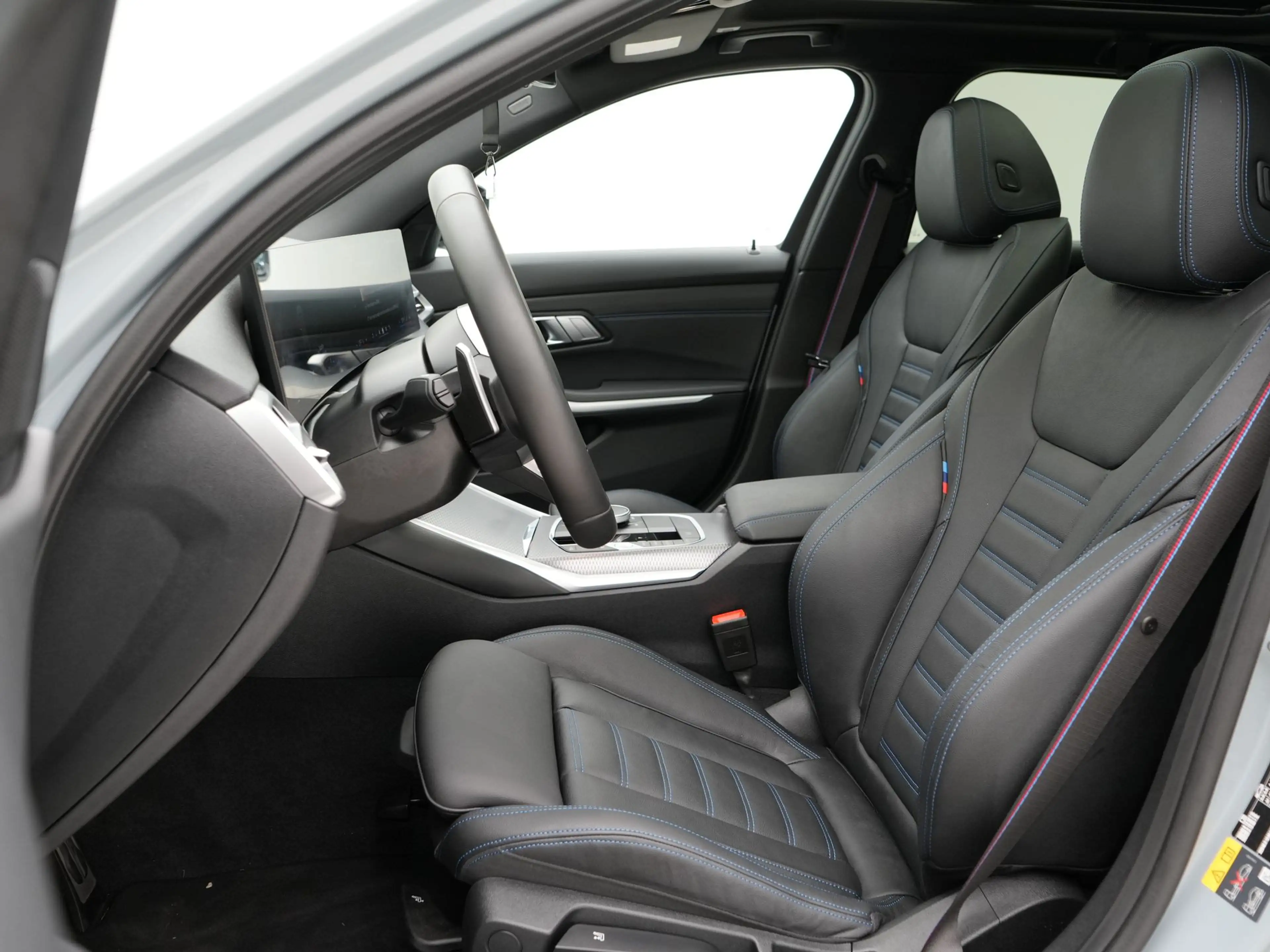 BMW 330 3 Serie 330e M-Sport Pro | Trekhaak | Panoramadak — photo 5