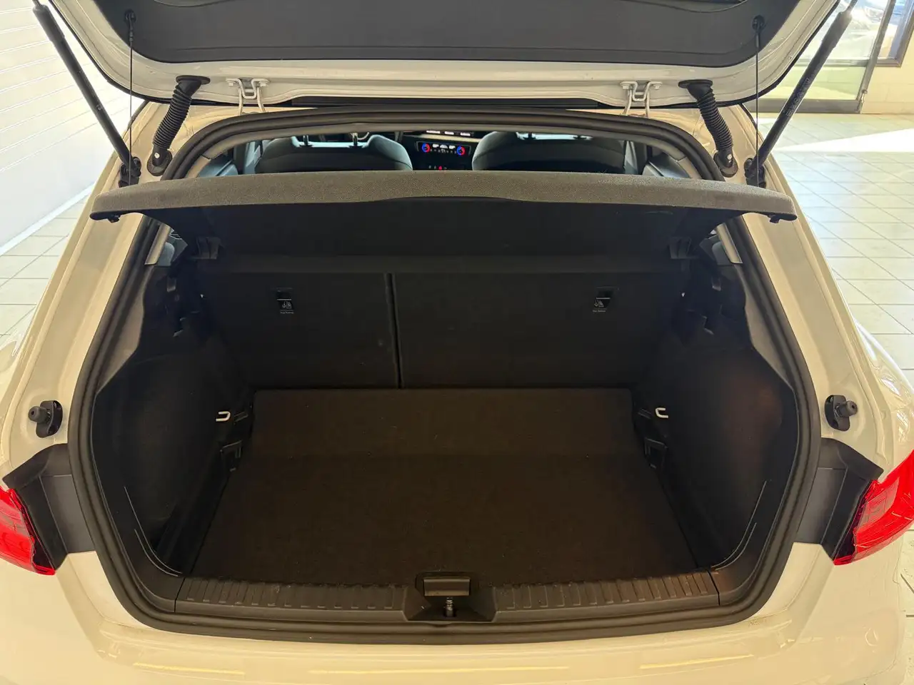 Audi A1 Sportback 30 tfsi Identity Black 116cv s-tronic, миниатюра 12