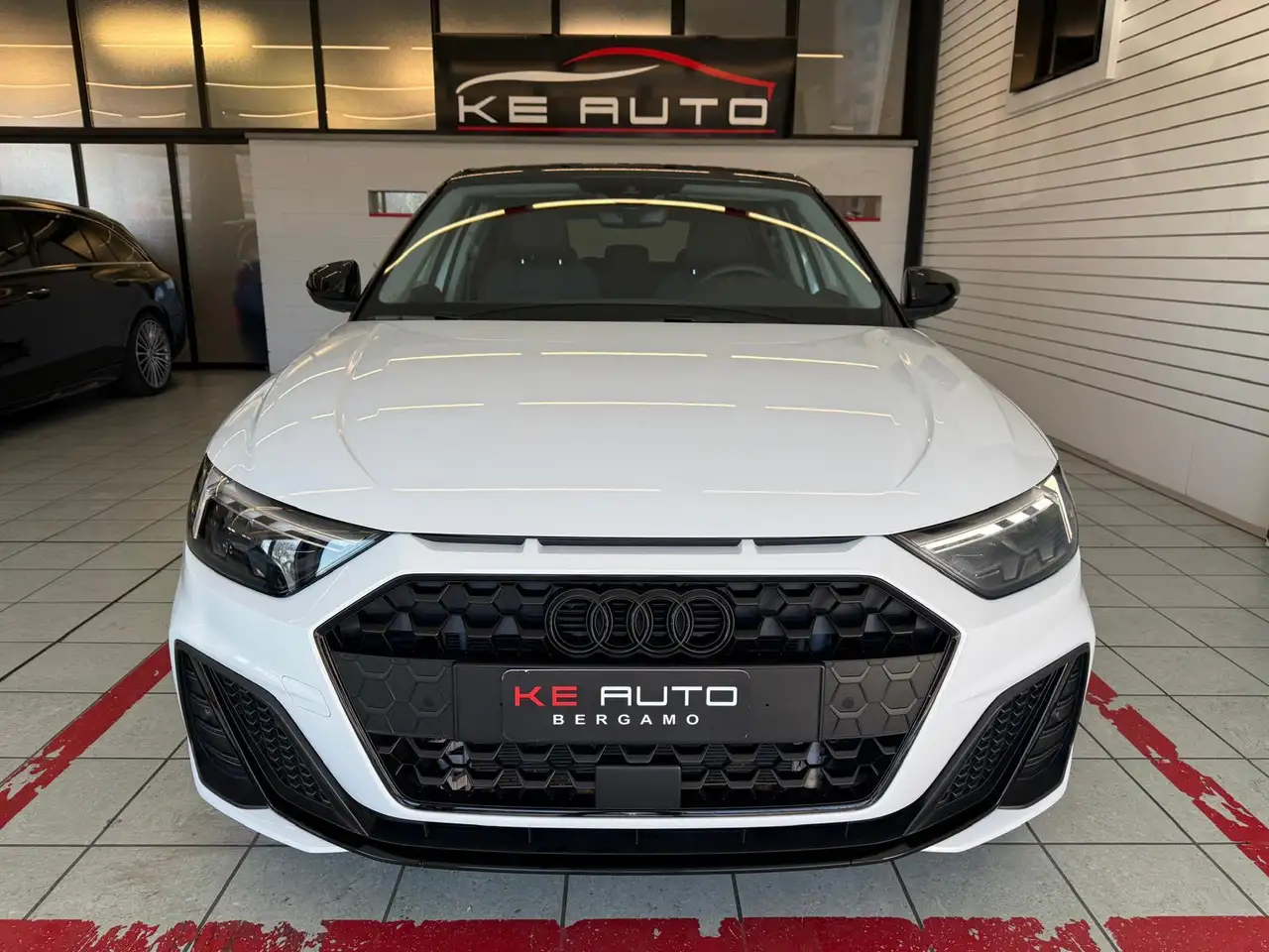 Audi A1 Sportback 30 tfsi Identity Black 116cv s-tronic, миниатюра 7