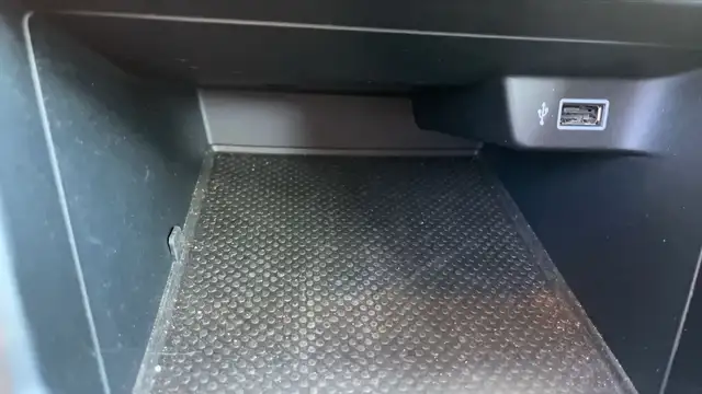 Volkswagen Polo view 28