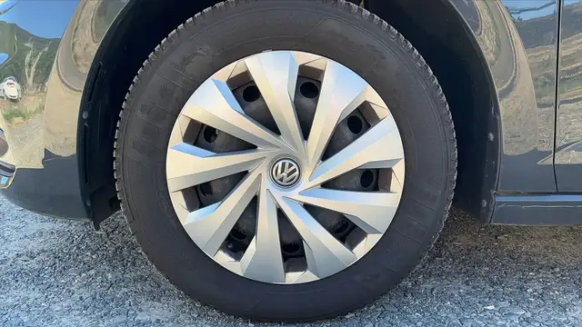 Volkswagen Polo view 18