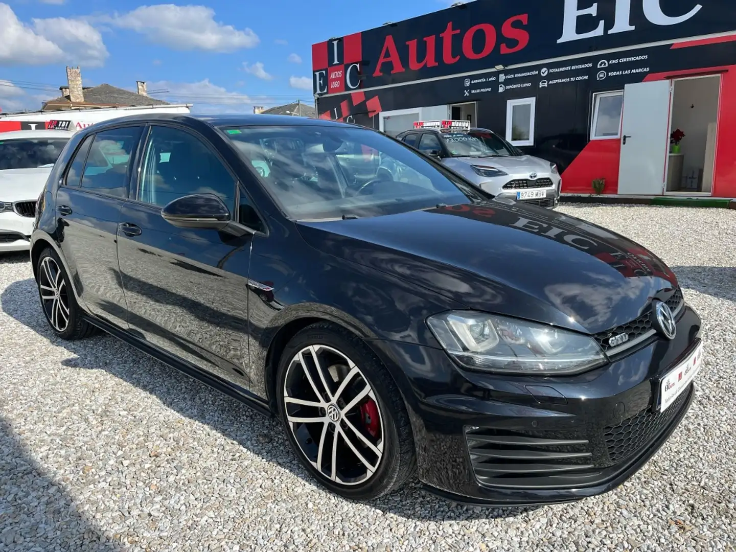 Volkswagen Golf 2.0TDI CR BMT GTD DSG 184 Schwarz - 1