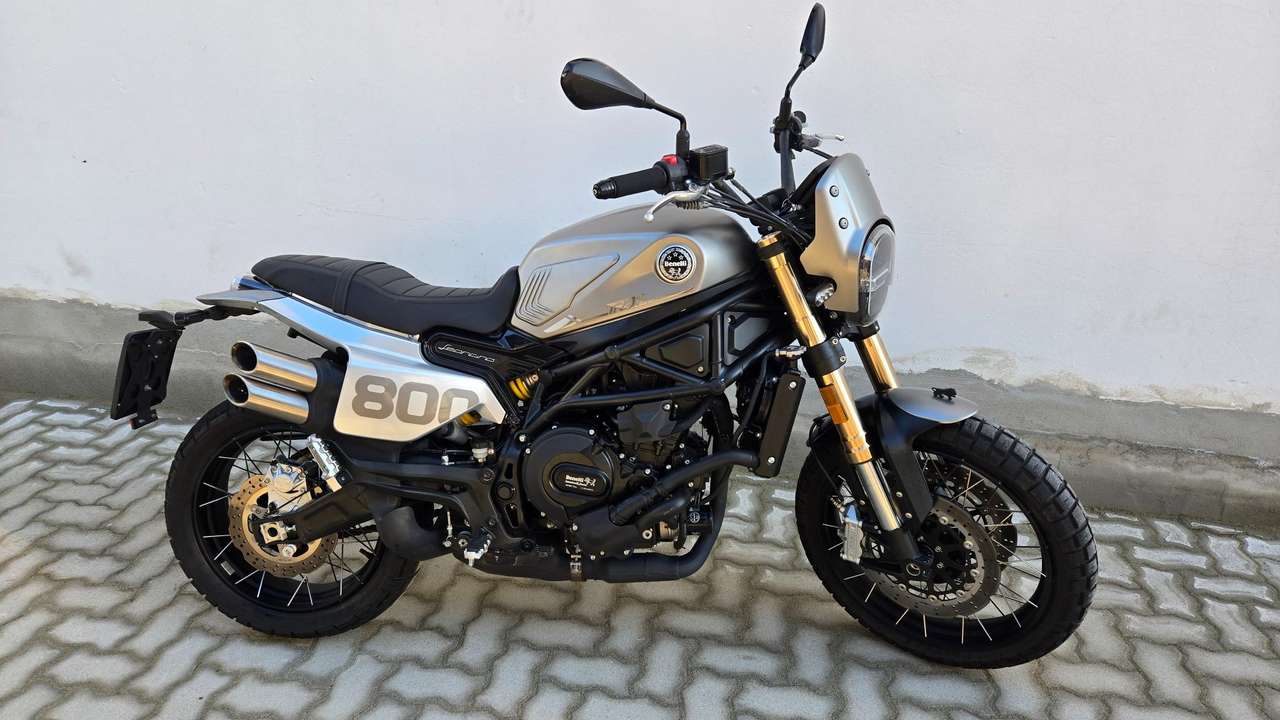 Benelli Leoncino 800 TRAIL ABS