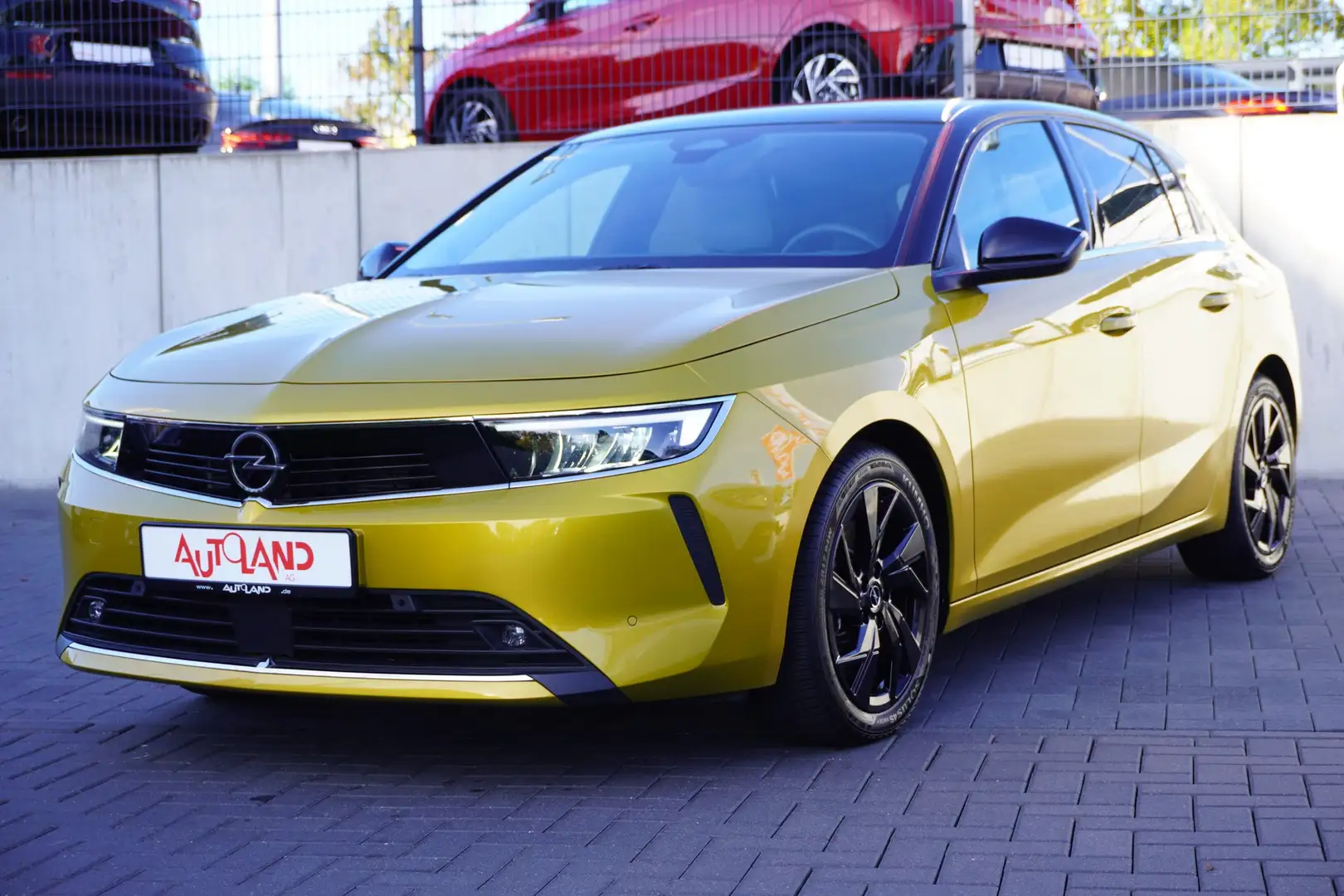 Opel Astra L 1.6 Turbo Elegance PHEV LED Sitzheizung Gold - 2