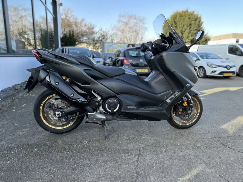 Yamaha TMAX 560 - foto 5