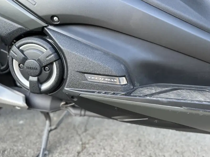 Yamaha TMAX 560 - foto 6