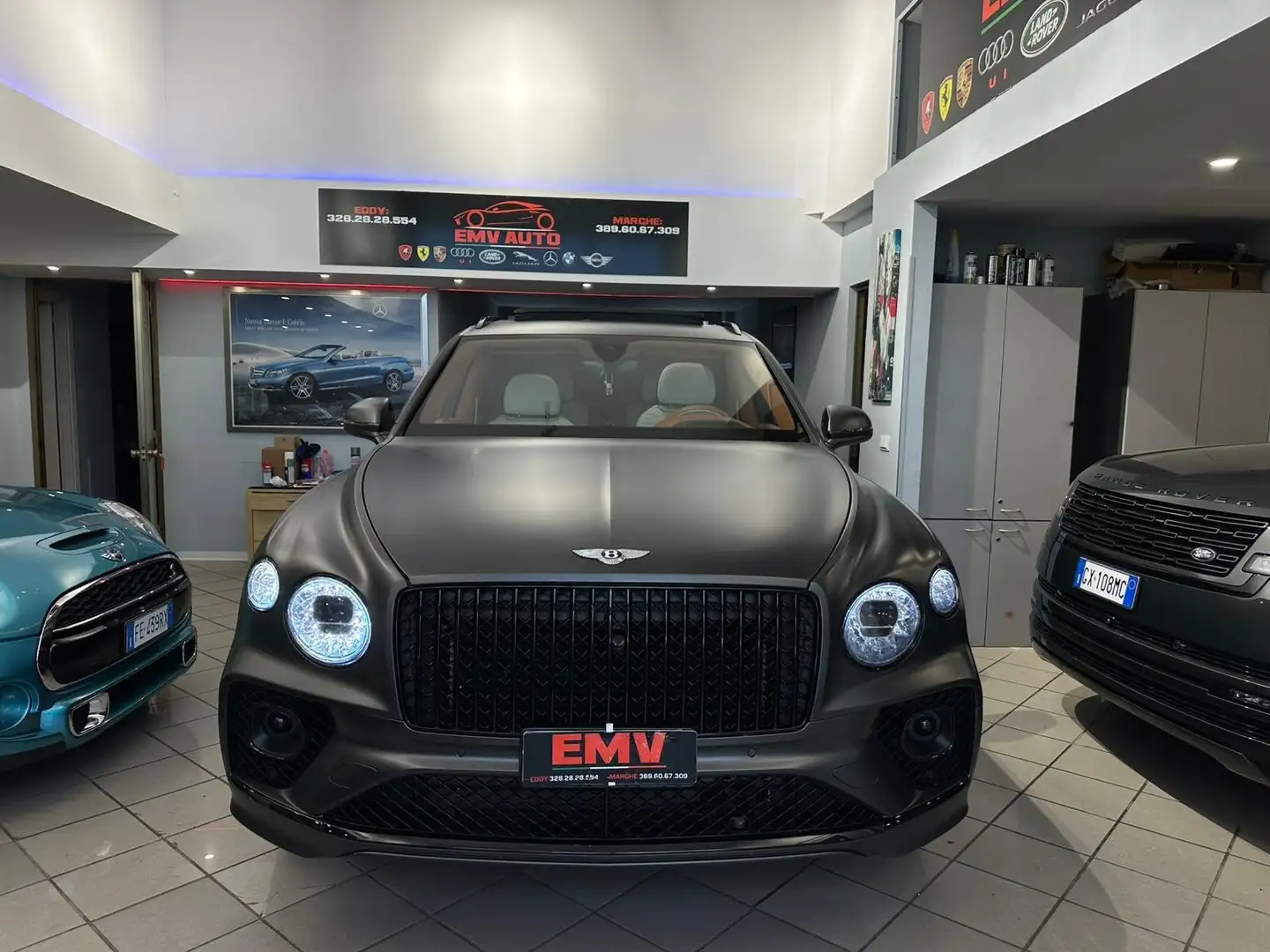 Bentley Bentayga V8 FIRST1EDITION Grau - 2